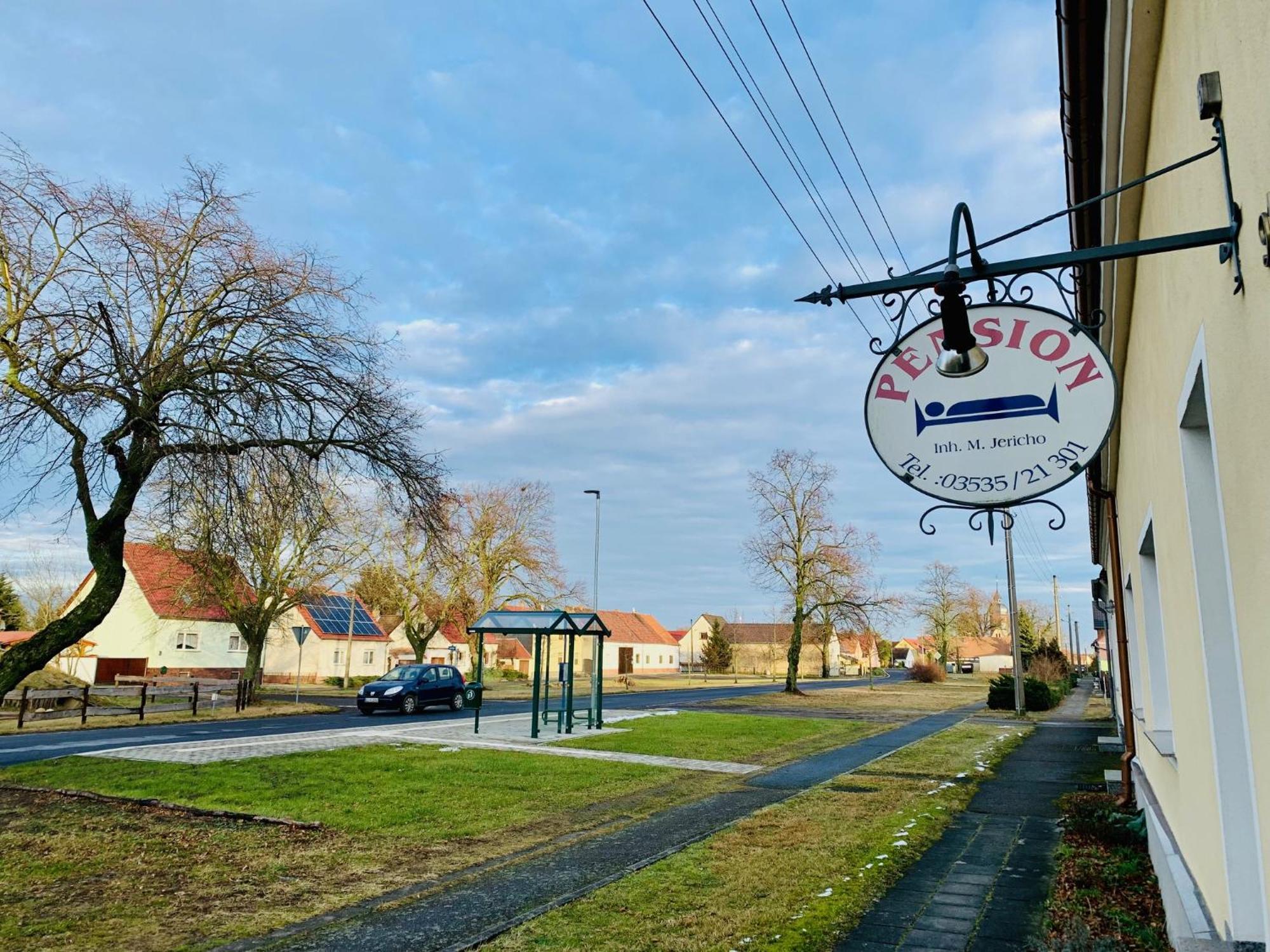 Top-Moderne Ferienwohnung Und Apartments Auf Frueherem Wunderschoenen Bauernhof Im Elbe-Elster-Kreis In Brandenburg Bei Herzberg-Elster, Schoenewalde, Holzdorf Bagian luar foto