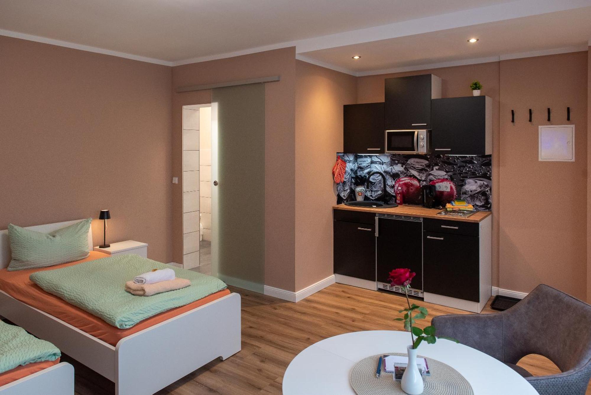 Top-Moderne Ferienwohnung Und Apartments Auf Frueherem Wunderschoenen Bauernhof Im Elbe-Elster-Kreis In Brandenburg Bei Herzberg-Elster, Schoenewalde, Holzdorf Bagian luar foto