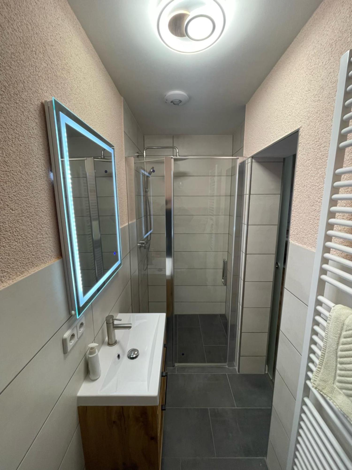 Top-Moderne Ferienwohnung Und Apartments Auf Frueherem Wunderschoenen Bauernhof Im Elbe-Elster-Kreis In Brandenburg Bei Herzberg-Elster, Schoenewalde, Holzdorf Bagian luar foto