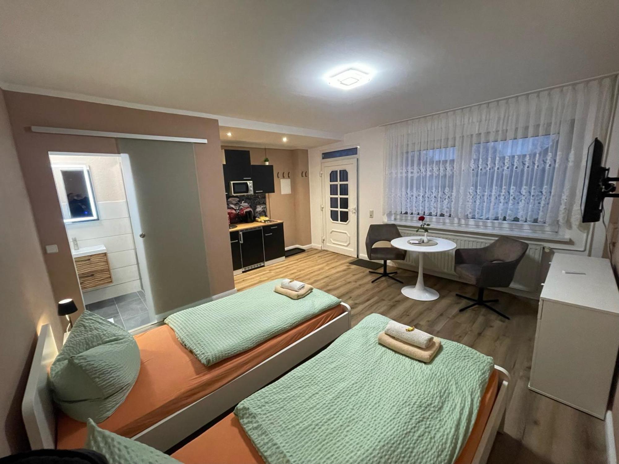 Top-Moderne Ferienwohnung Und Apartments Auf Frueherem Wunderschoenen Bauernhof Im Elbe-Elster-Kreis In Brandenburg Bei Herzberg-Elster, Schoenewalde, Holzdorf Bagian luar foto