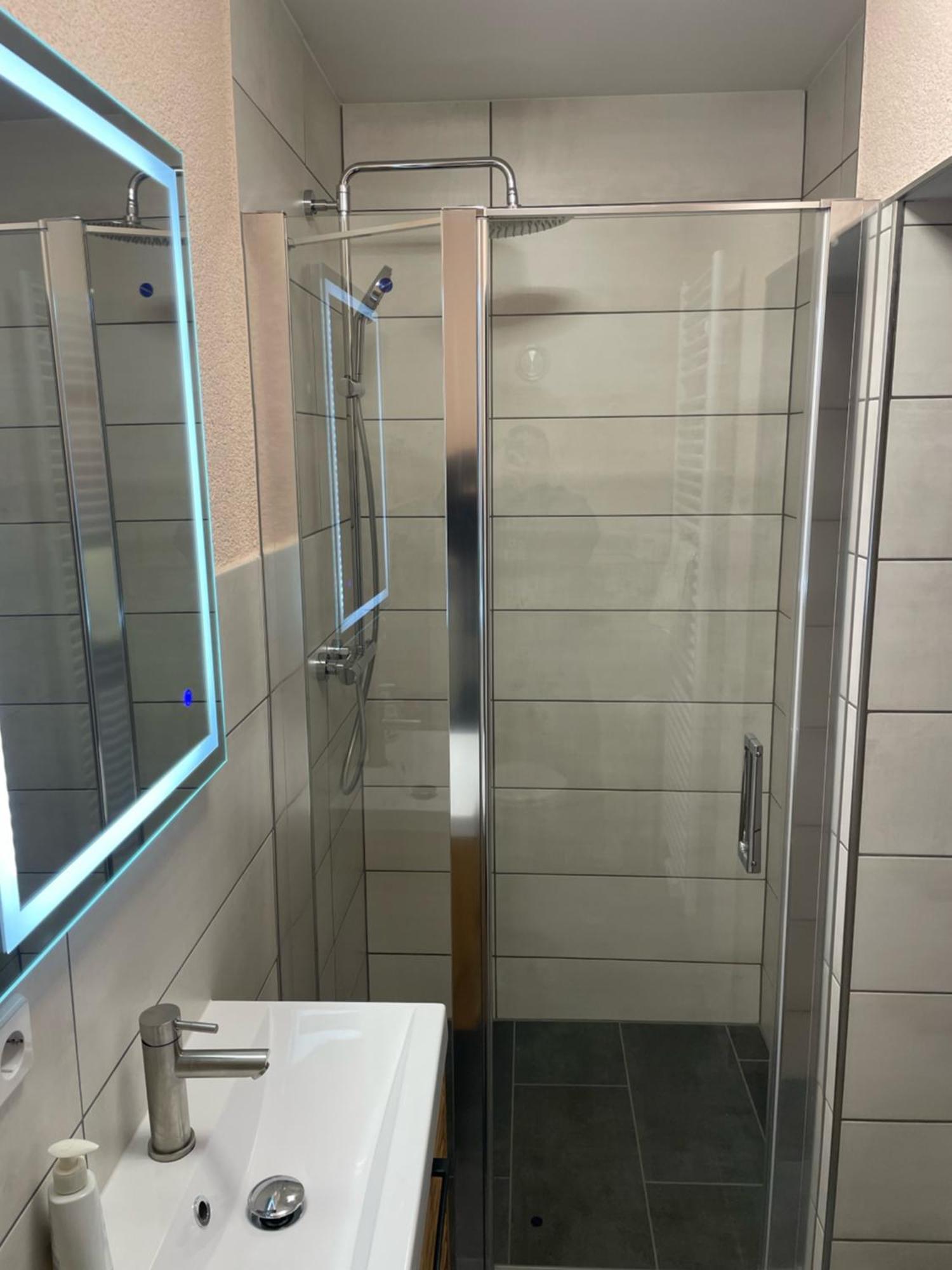 Top-Moderne Ferienwohnung Und Apartments Auf Frueherem Wunderschoenen Bauernhof Im Elbe-Elster-Kreis In Brandenburg Bei Herzberg-Elster, Schoenewalde, Holzdorf Bagian luar foto
